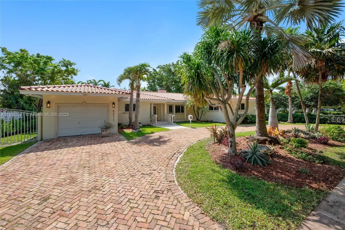 5211 Granada Blvd, Coral Gables, FL 33146 - Image #1