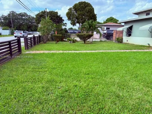 2995 NW 106th St, Miami, FL 33147 - Image #3
