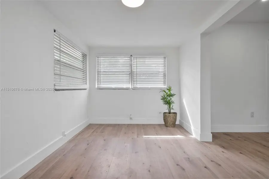 Address Withheld By Seller, Miami, FL 33150 - Image #3