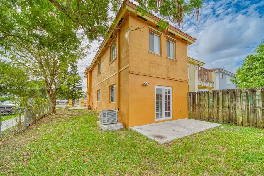 13527 SW 264th Ter, Homestead, FL 33032 - Image #3