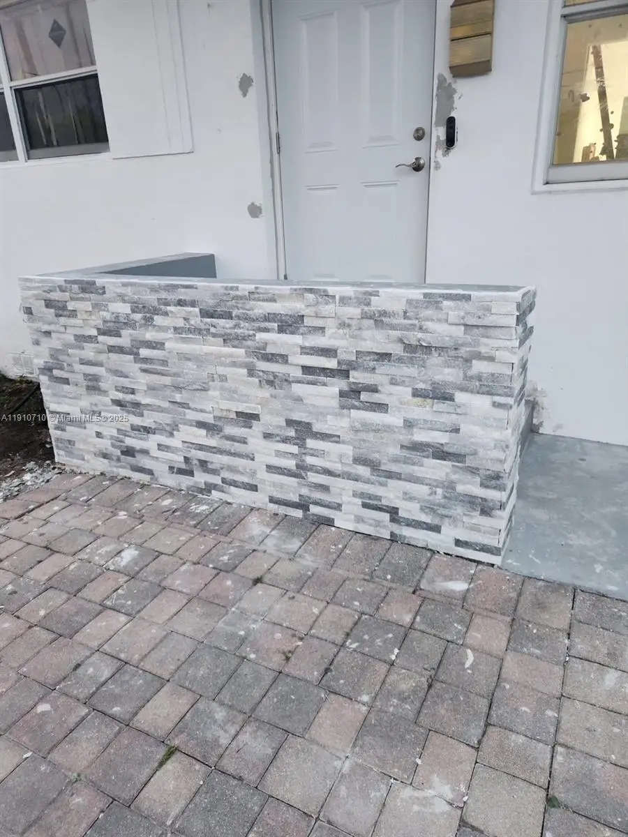 40 NW 62nd Ave, Miami, FL 33126 - Image #2