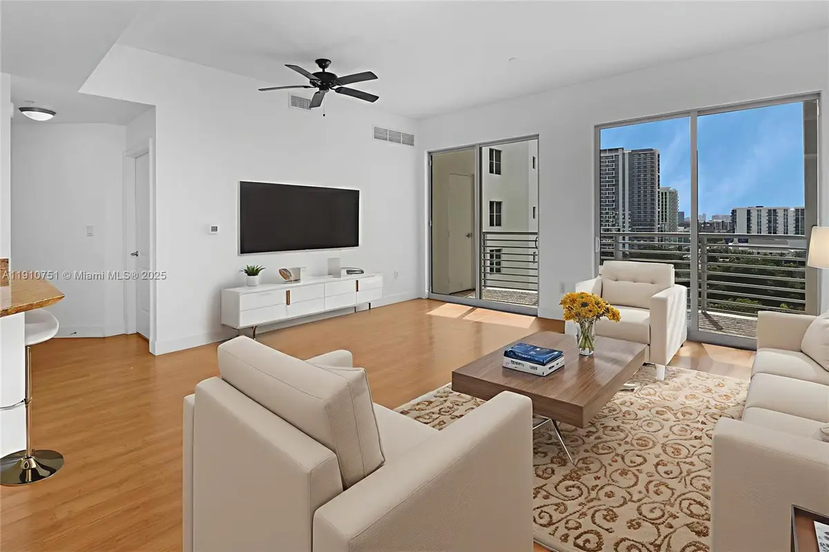 1830 Radius Dr #1119, Hollywood, FL 33020 - Image #1