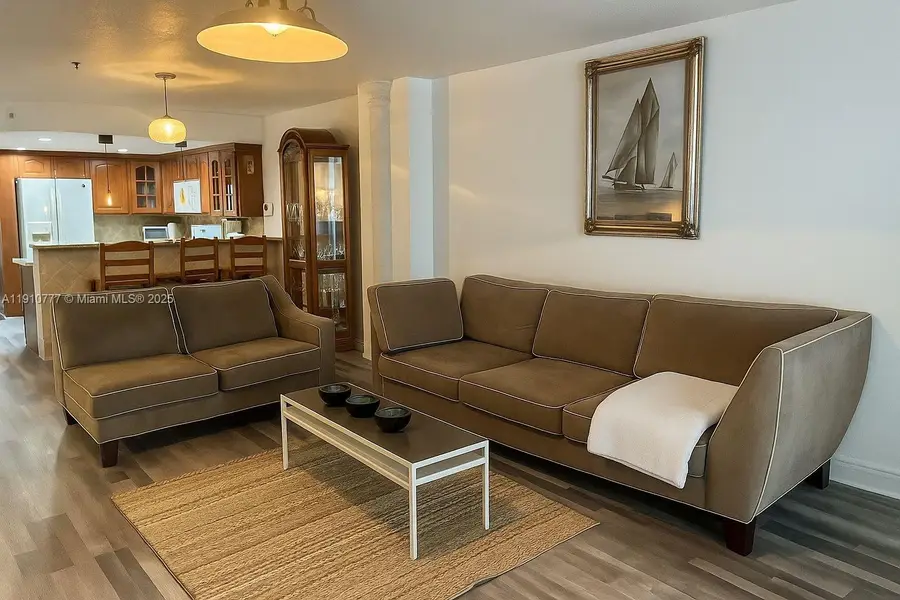 6345 Collins Ave #TH-2, Miami Beach, FL 33141 - Image #2