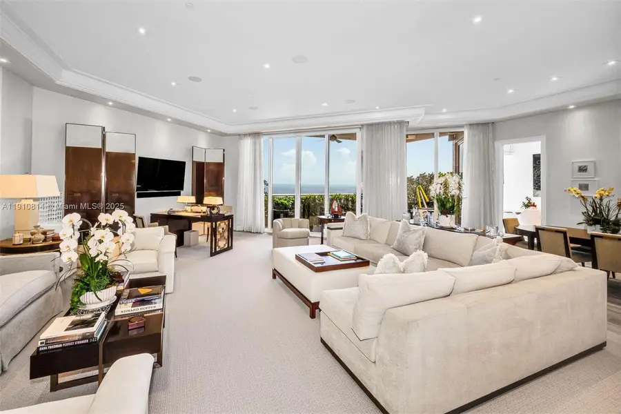 10 Edgewater Dr #PH-C, Coral Gables, FL 33133 - Image #2