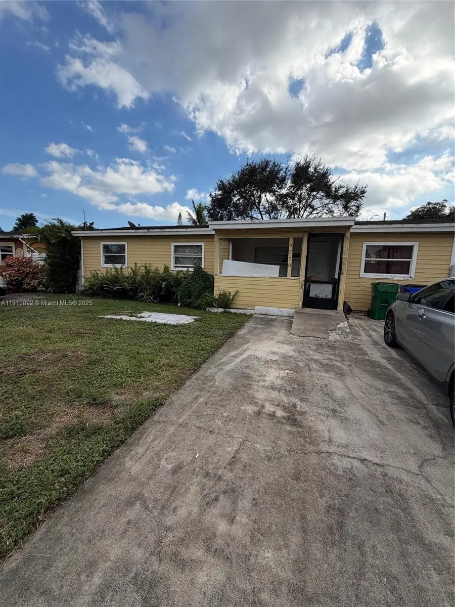 6370 SW 1st St, Margate, FL 33068 - Image #1