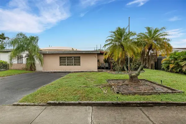 6811 Thomas St, Hollywood, FL 33024