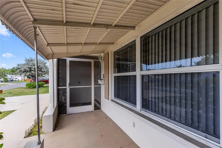 6102 NW 68th Ter, Tamarac, FL 33321 - Image #3