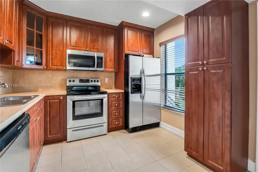 11530 NW 10th St #11530, Pembroke Pines, FL 33026 - Image #3