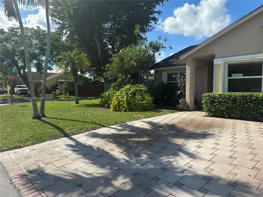 13328 SW 113th Ct, Miami, FL 33176 - Image #2