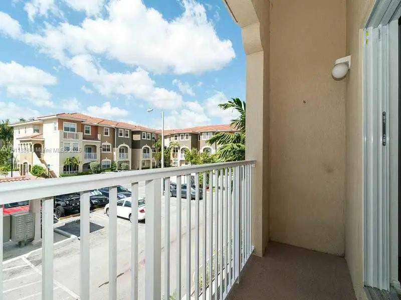 8833 NW 107th Ct #205, Doral, FL 33178 - Image #3