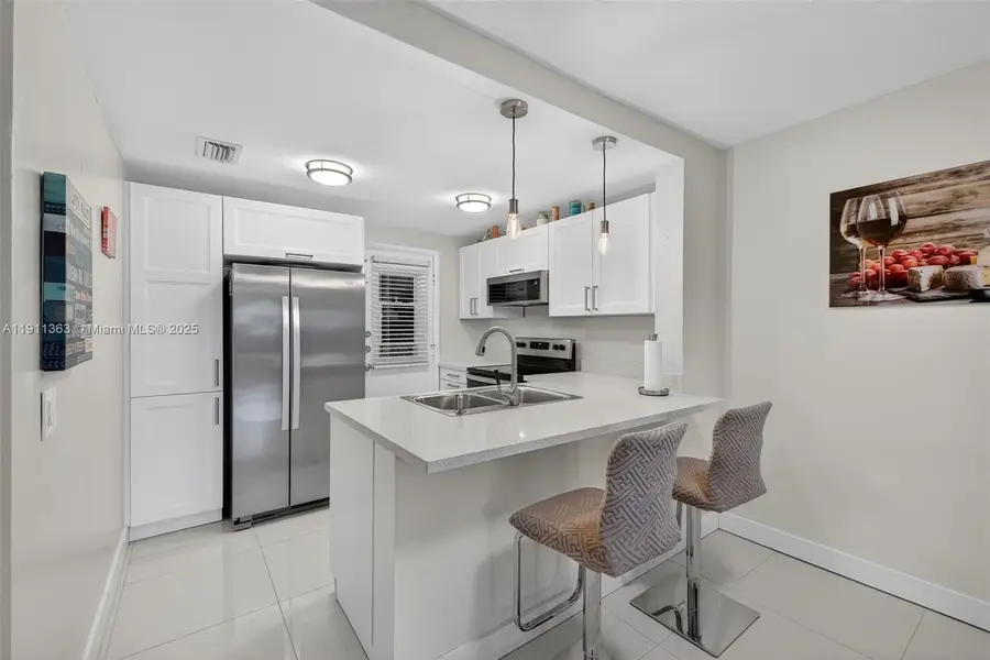 16801 NE 13th Ave #112, Miami, FL 33162 - Image #2