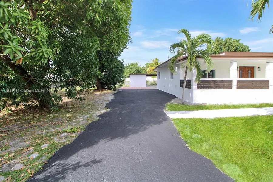 745 NW 140th St, Miami, FL 33168 - Image #3