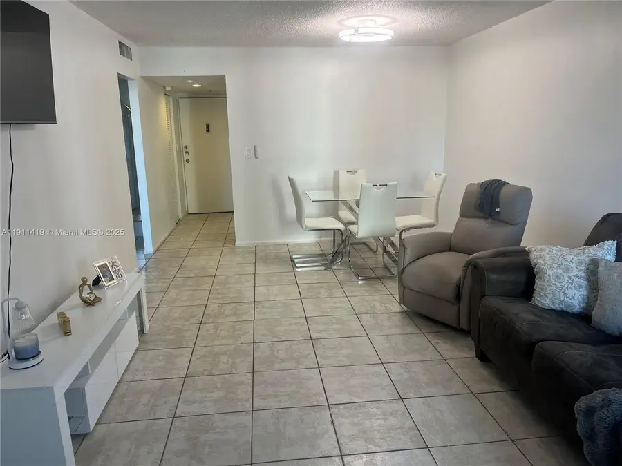 1825 W 44th Pl #309, Hialeah, FL 33012 - Image #2