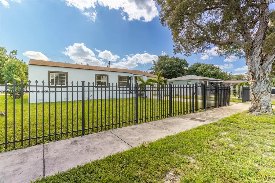 1430 NW 87th Ter, Miami, FL 33147 - Image #2