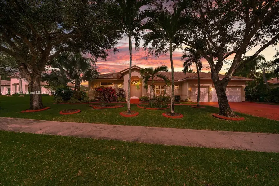13875 SW 41st St, Davie, FL 33330 - Image #2