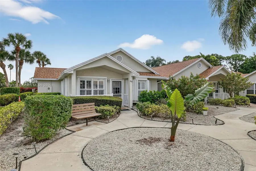 210 NW Zanzibar Pl, Port Saint Lucie, FL 34986 - Image #2