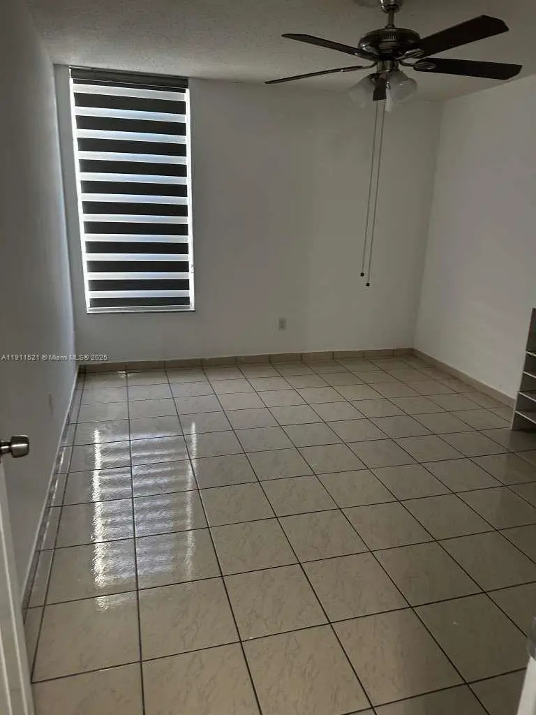 210 Fontainebleau Blvd #413, Miami, FL 33172 - Image #1