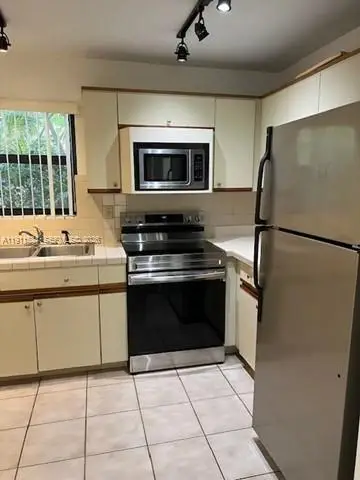 55 Ocean Lane Dr #1032, Key Biscayne, FL 33149 - #3