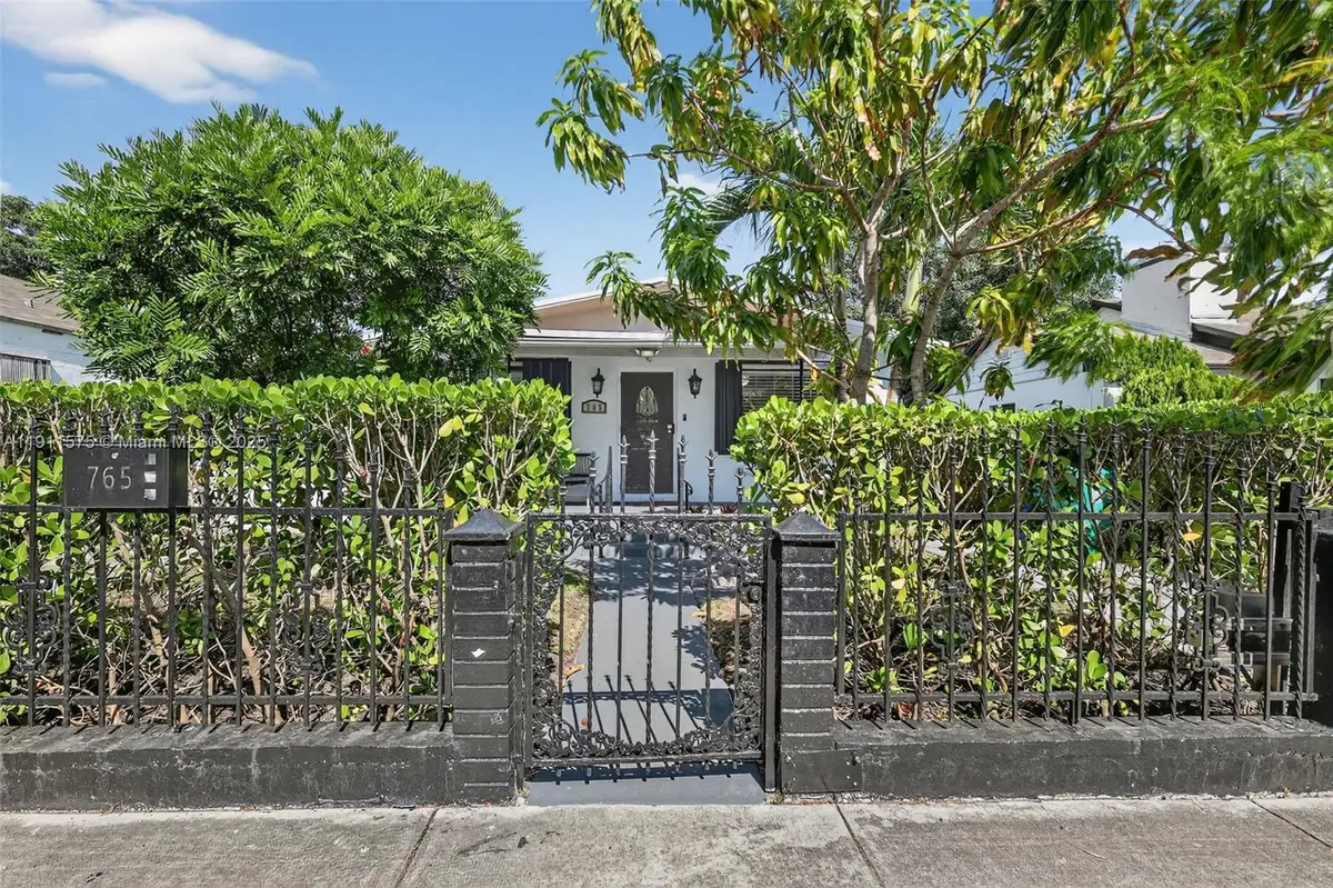 765 NW 46th St, Miami, FL 33127 - Image #1