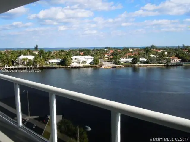 20515 E Country Club Dr #747, Aventura, FL 33180 - Image #2