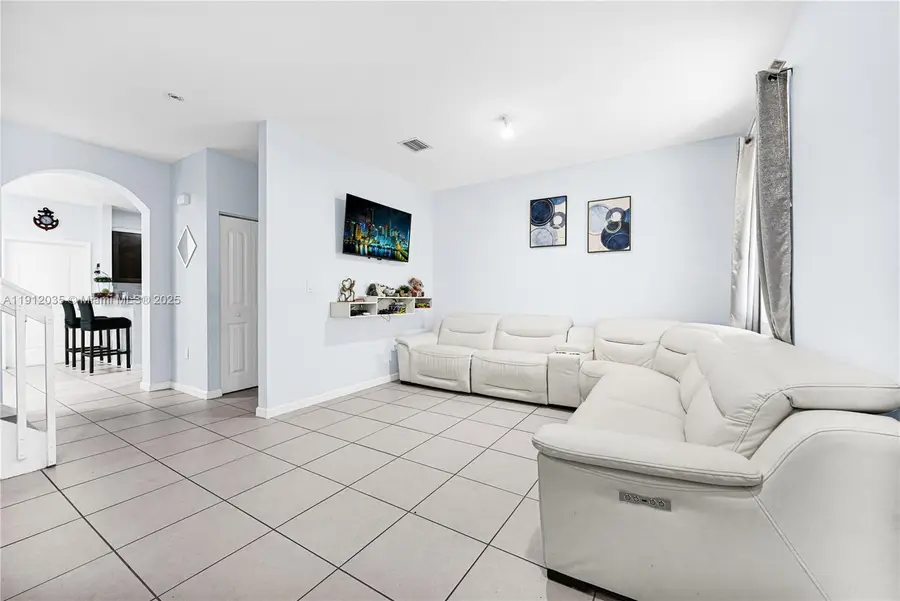 27534 SW 140th Ave, Homestead, FL 33032 - Image #3