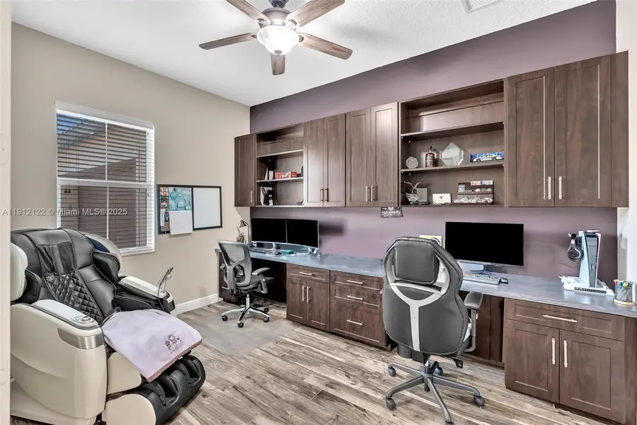 13220 SW 13th St, Davie, FL 33325 - Image #2