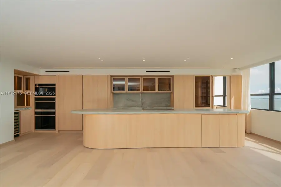 3 Grove Isle Dr #C902, Miami, FL 33133 - Image #3