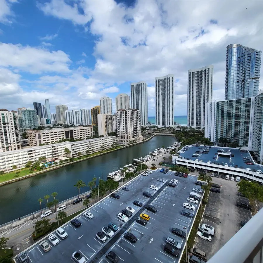 300 Bayview Dr #1611, Sunny Isles Beach, FL 33160 - Image #2