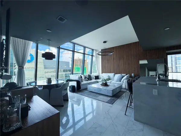 1451 Brickell Ave #4304, Miami, FL 33131