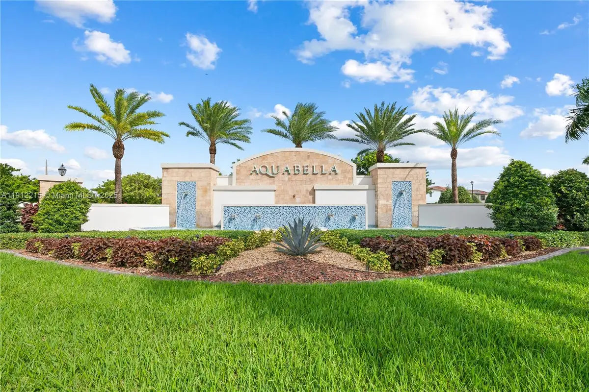 11006 W 32nd Ln, Hialeah, FL 33018 - Image #1