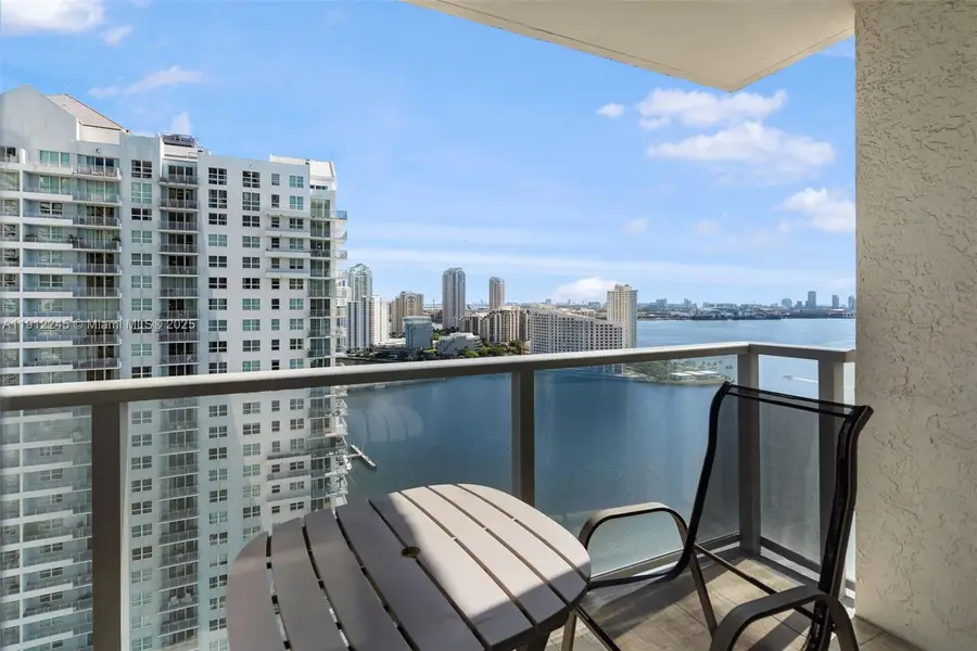 1155 Brickell Bay Dr #2708, Miami, FL 33131 - Image #2