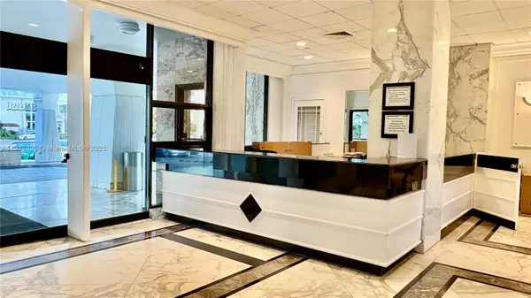 5700 Collins Ave #11B, Miami Beach, FL 33140