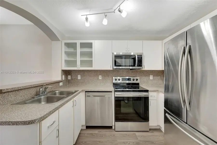 6141 NW 115th Pl #352, Doral, FL 33178 - Image #3