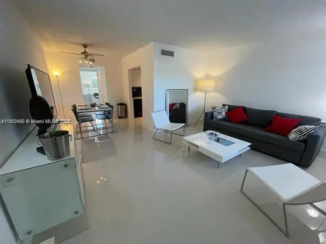 1400 NE 54th St #205, Fort Lauderdale, FL 33334 - Image #1