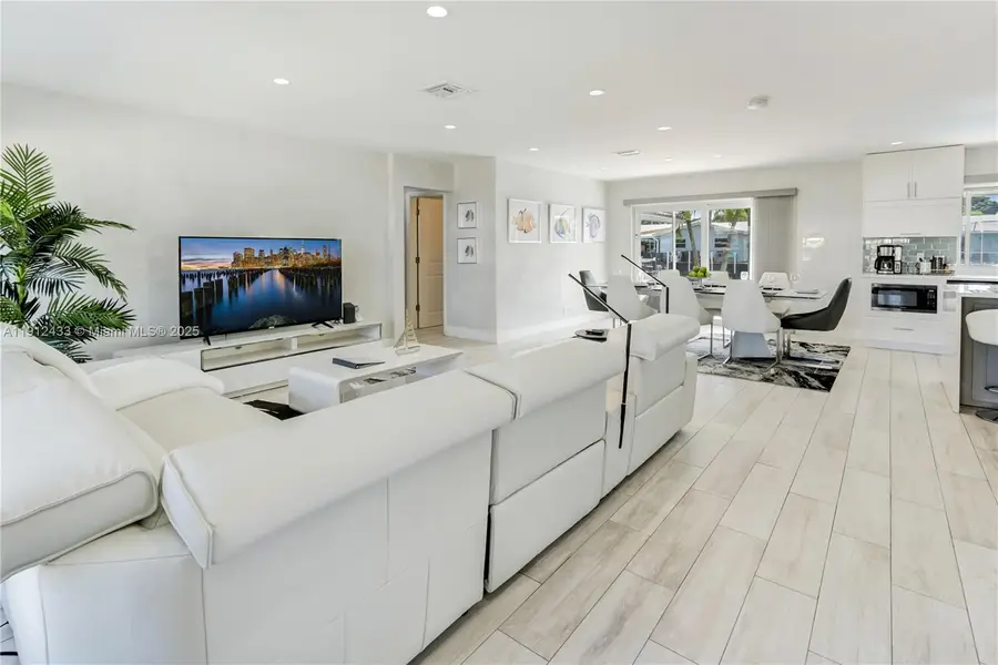 1436 NE 57th St, Fort Lauderdale, FL 33334 - Image #2