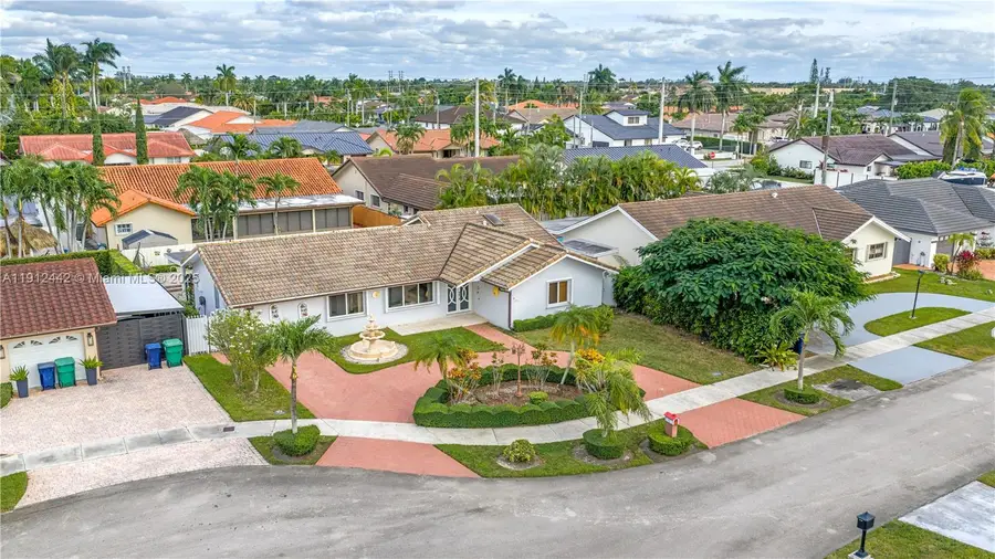 1971 SW 139th Ct, Miami, FL 33175 - Image #2