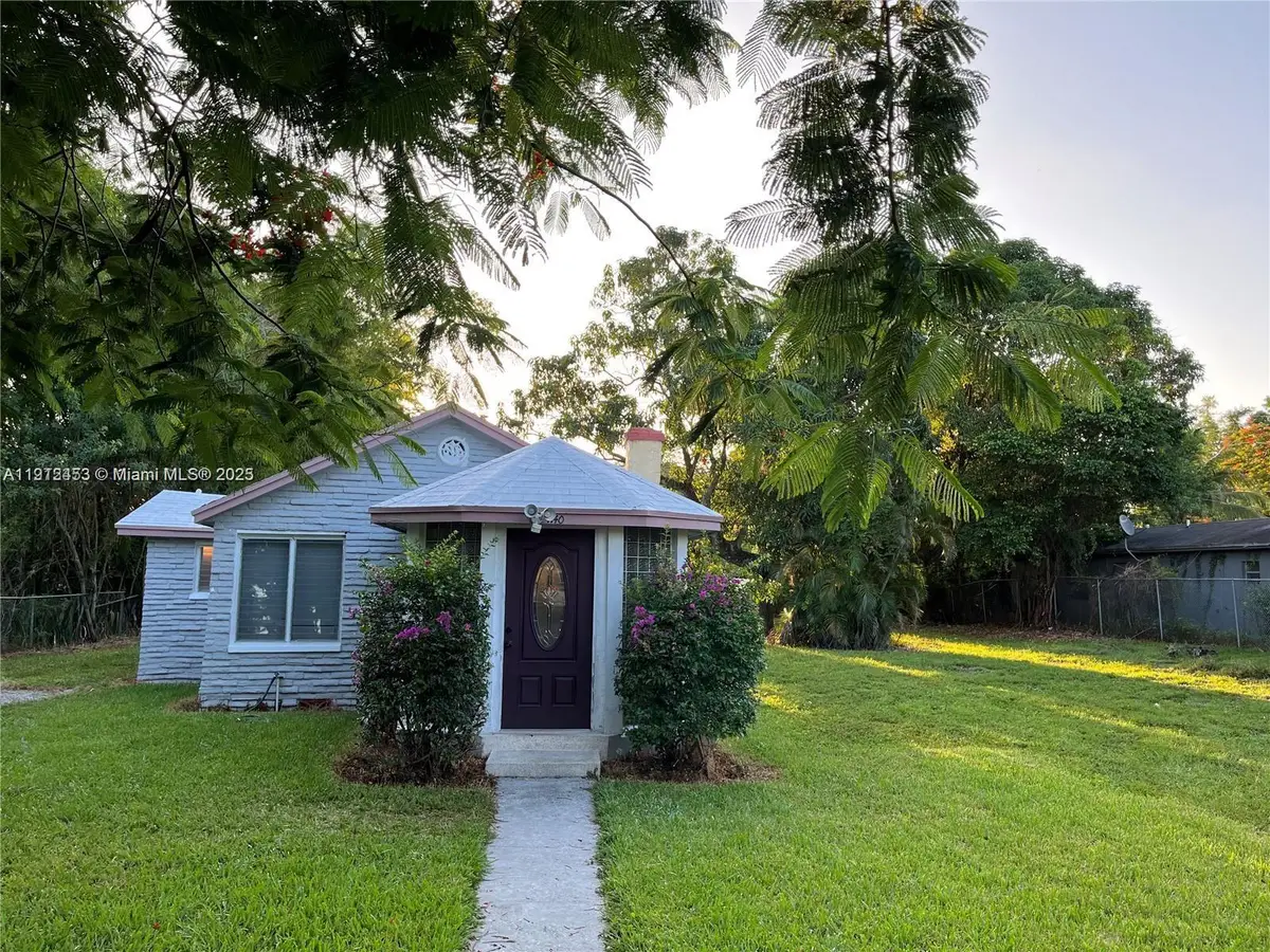 1140 NW 4th Ave, Fort Lauderdale, FL 33311 - Image #1