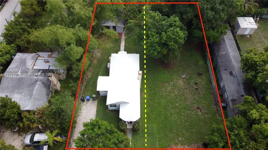 1140 NW 4th Ave, Fort Lauderdale, FL 33311 - Image #2