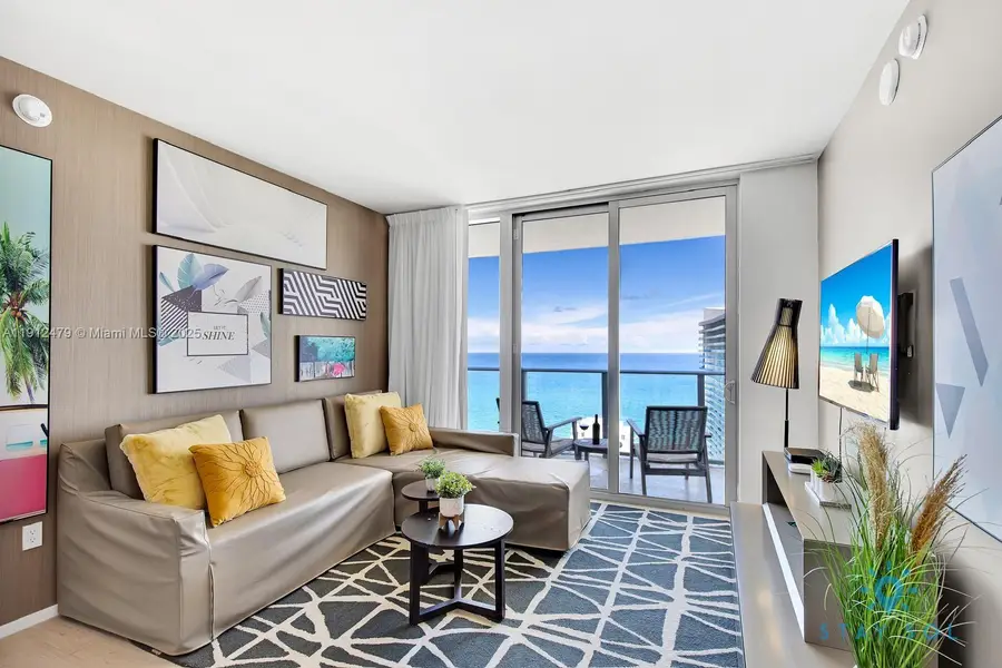 Address Withheld By Seller, Hollywood, FL 33019 - Image #3