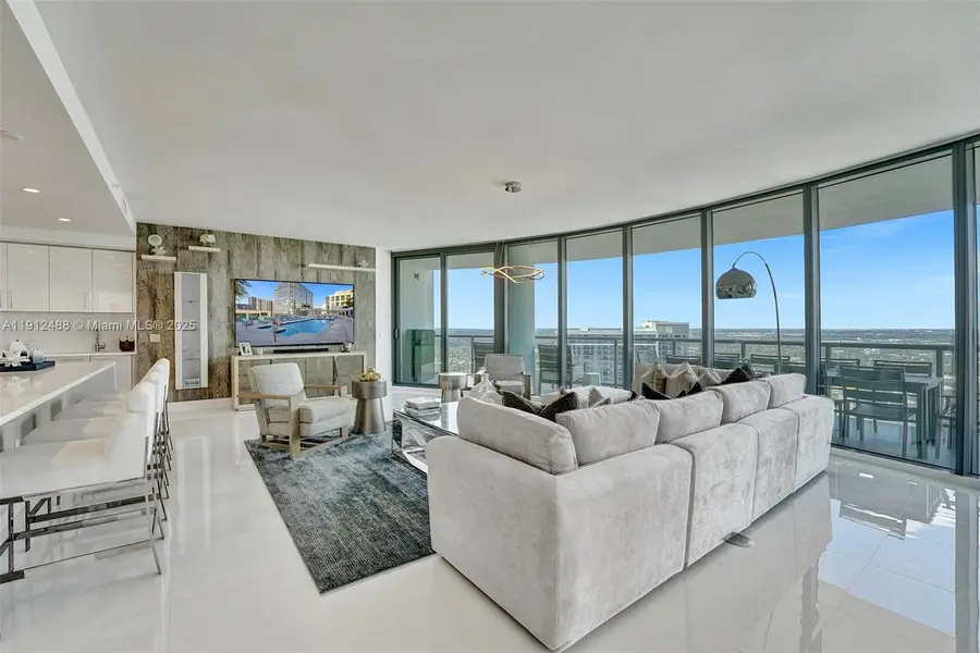 100 E Las Olas Blvd #3703, Fort Lauderdale, FL 33301 - Image #2