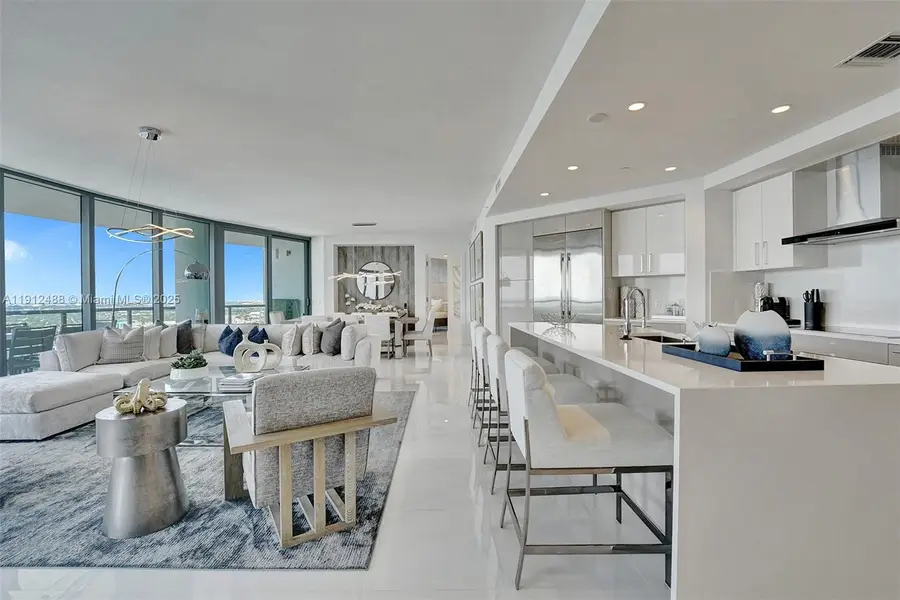 100 E Las Olas Blvd #3703, Fort Lauderdale, FL 33301 - Image #3