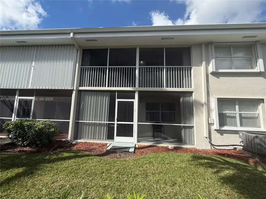 2203 SE 27th Dr #102-A, Homestead, FL 33035 - Image #2