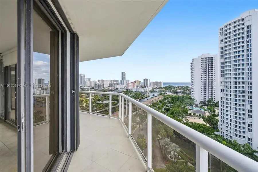 3640 Yacht Club Dr #1806, Aventura, FL 33180 - Image #2