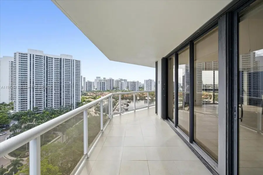 3640 Yacht Club Dr #1806, Aventura, FL 33180 - Image #3