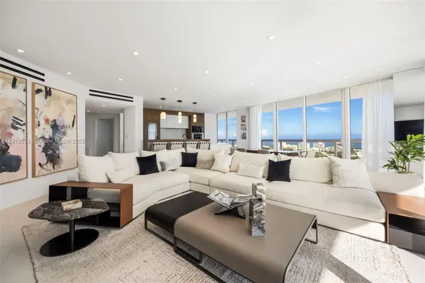 450 Alton Rd #2007, Miami Beach, FL 33139