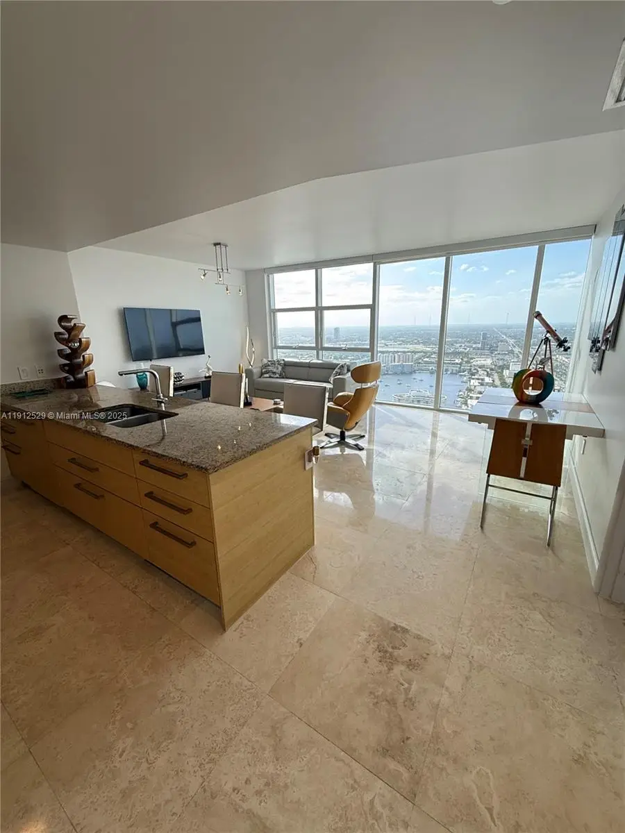 1830 S Ocean Dr #4807, Hallandale Beach, FL 33009 - Image #3