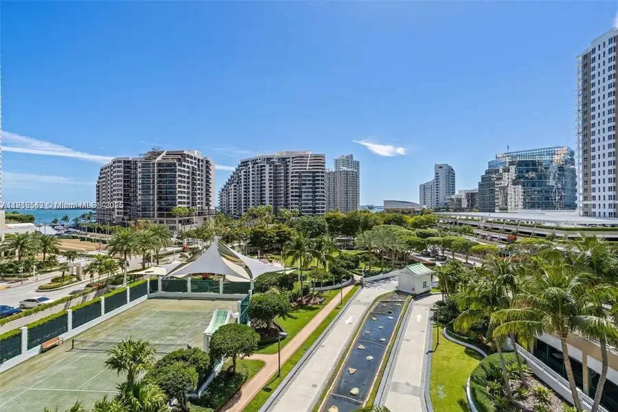 900 Brickell Key Blvd #1502, Miami, FL 33131 - Image #3