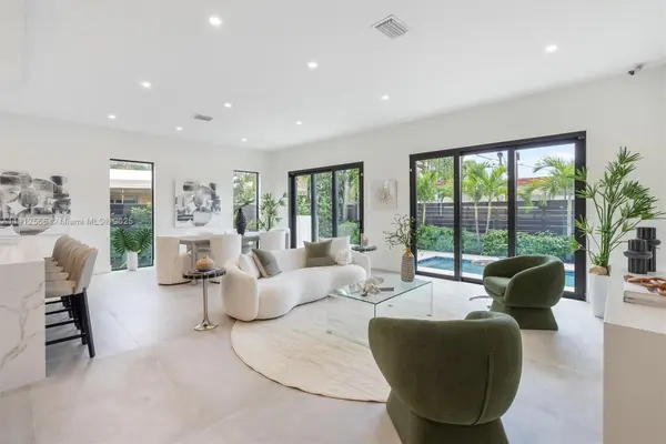 1814 Middle River Dr, Fort Lauderdale, FL 33305