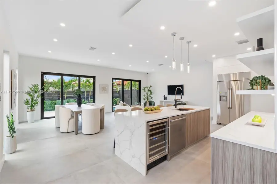 1814 Middle River Dr, Fort Lauderdale, FL 33305 - Image #3