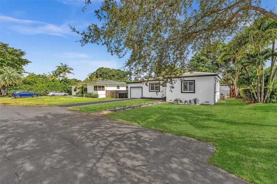 141 NW 89th St, El Portal, FL 33150 - Image #3